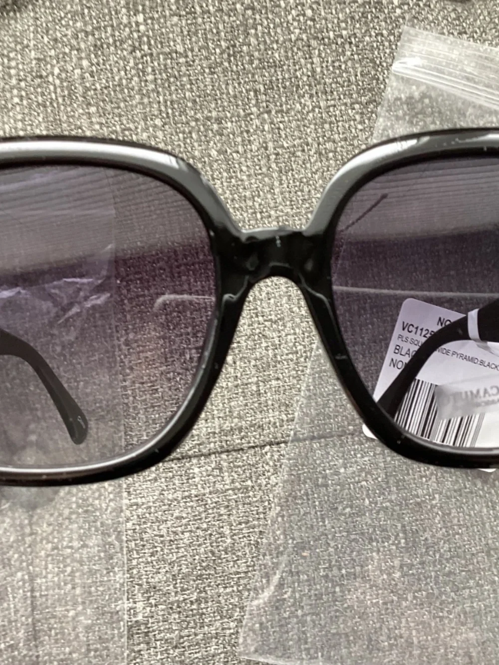 Vince Camuto one size